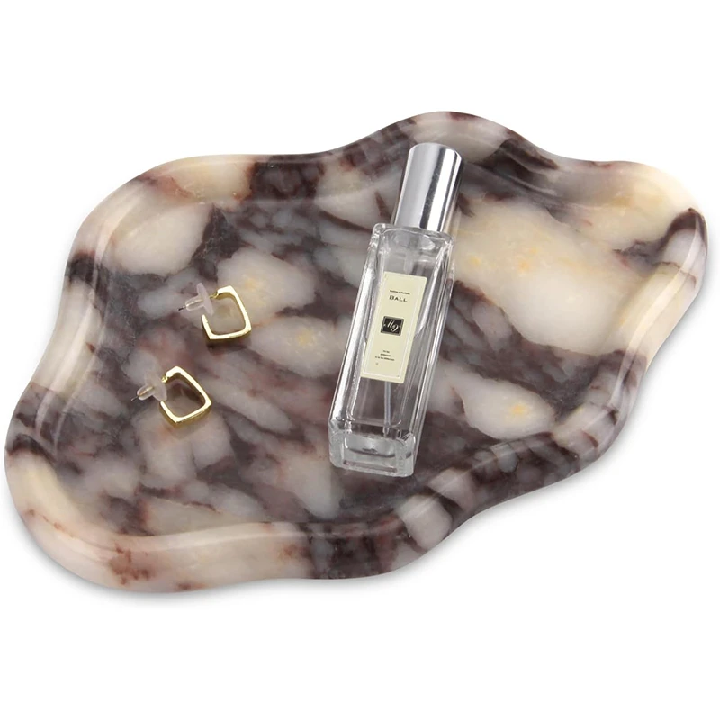 Plateau &agrave; bijoux en marbre nuage violet Bulgari