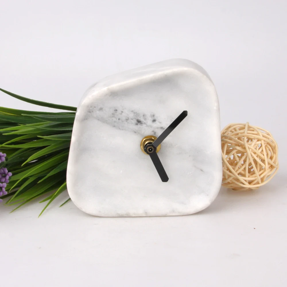 Horloge de table en marbre gris blanc