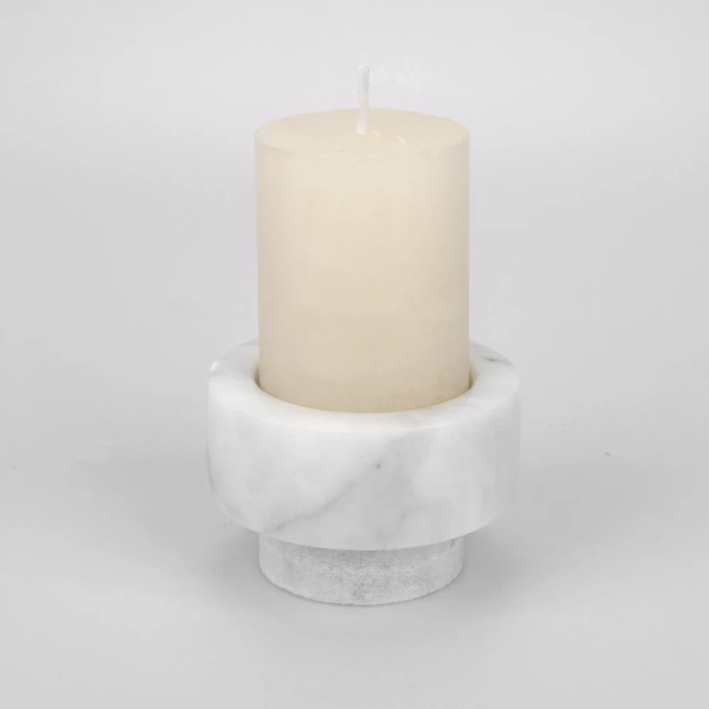 Bougeoir en marbre blanc gris
